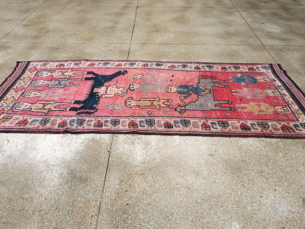 Vintage Turkish Anatolian Pictorial Runner, No.29679 - Galerie Shabab