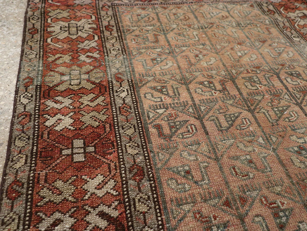 Antique Persian Malayer Throw Rug, No.29682 - Galerie Shabab