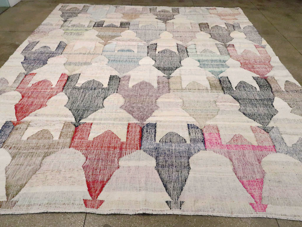 Turkish Contemporary Flatweave Kilim Large Room Size Carpet, No.29696 - Galerie Shabab