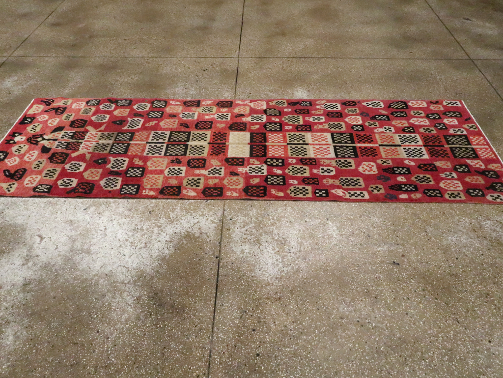 Vintage Turkish Anatolian Runner, No.29703 - Galerie Shabab