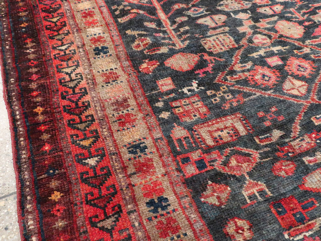 Antique Persian Lori Gallery Rug, No.29714 - Galerie Shabab