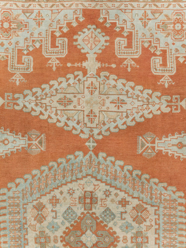 Vintage Persian Veece Room Size Carpet, No.29718 - Galerie Shabab