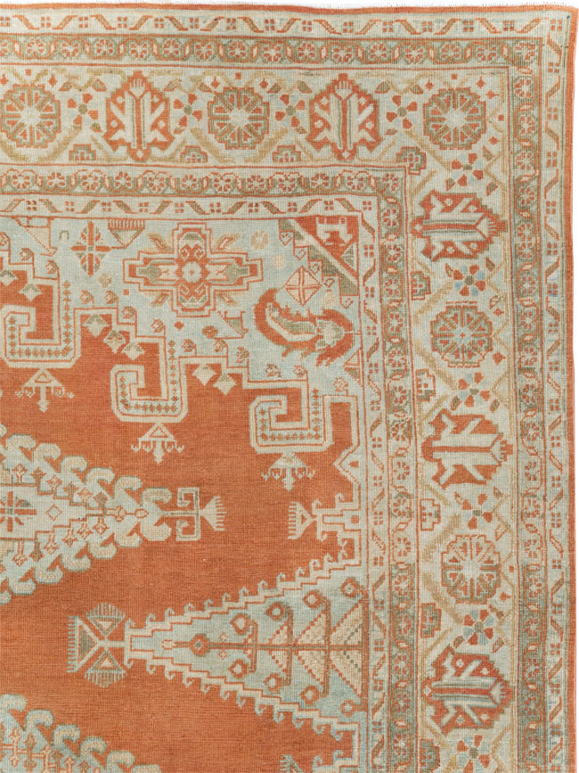 Vintage Persian Veece Room Size Carpet, No.29718 - Galerie Shabab