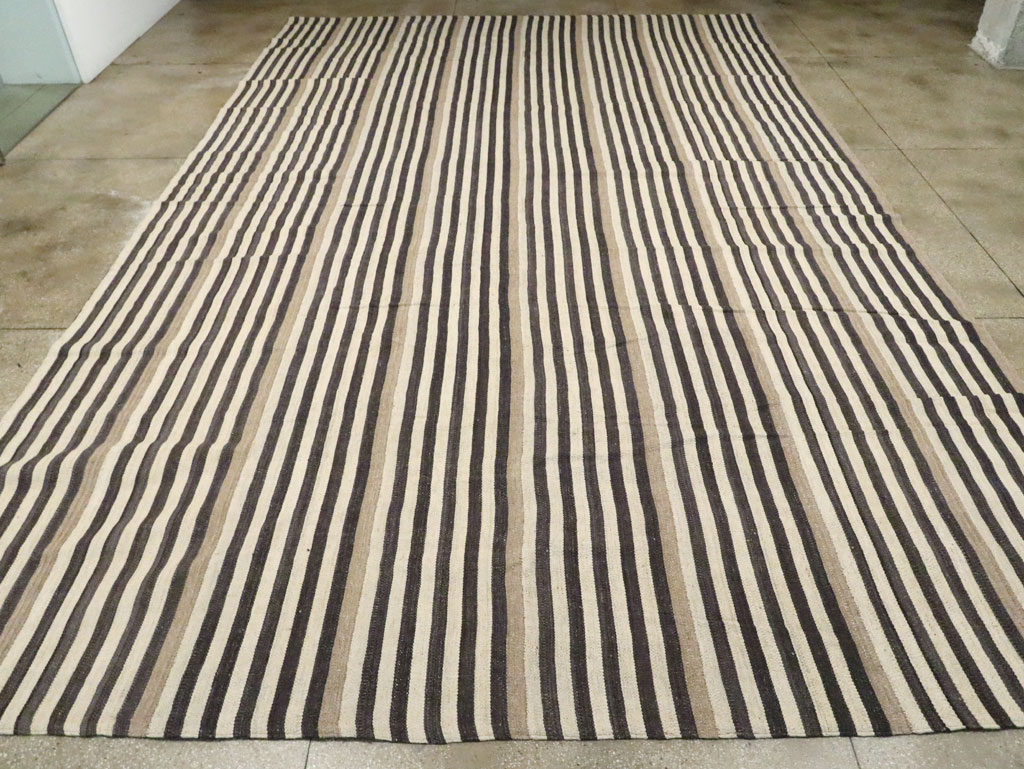 Modern Turkish Oversize Flatweave, No.29723 - Galerie Shabab