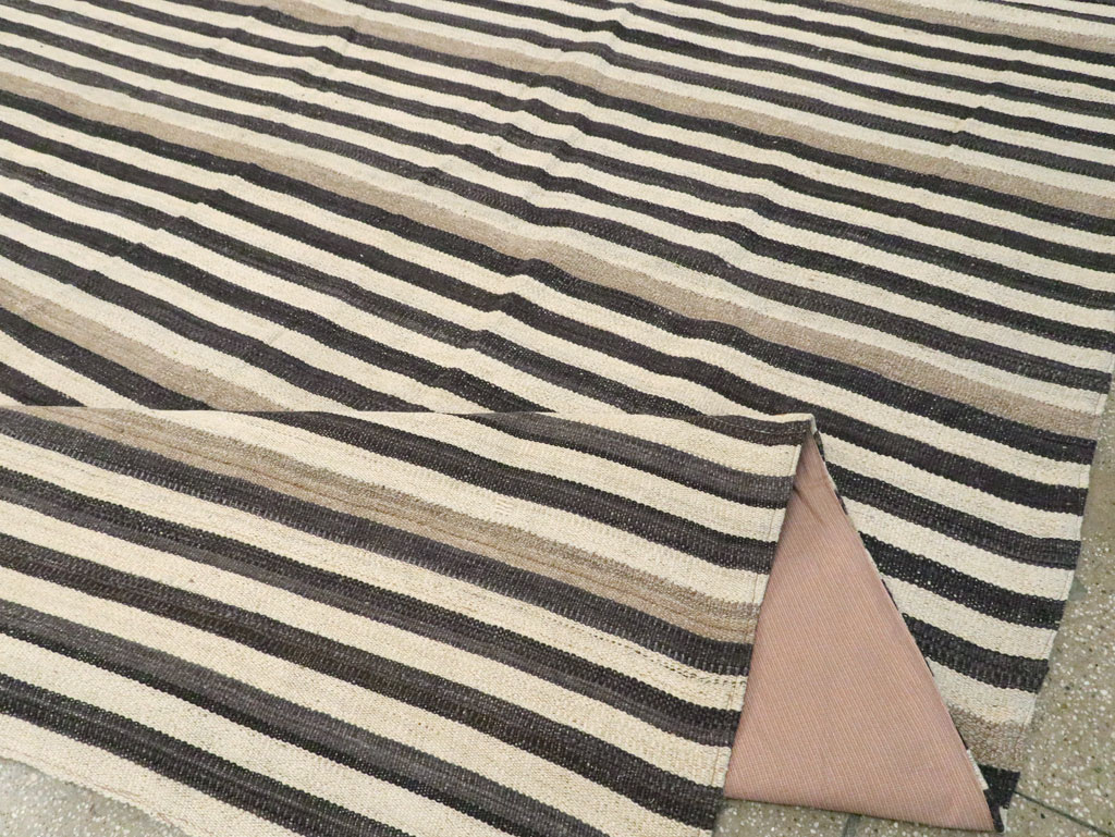 Modern Turkish Oversize Flatweave, No.29723 - Galerie Shabab