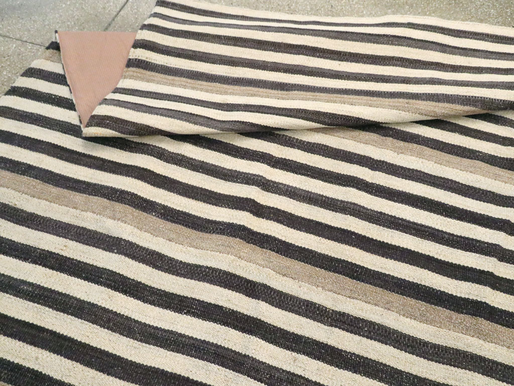 Modern Turkish Oversize Flatweave, No.29723 - Galerie Shabab