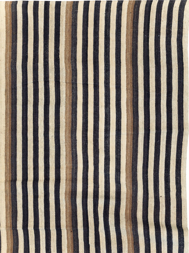 Rustic Modern Turkish Flatweave Kilim Room Size Carpet, No.29724 - Galerie Shabab