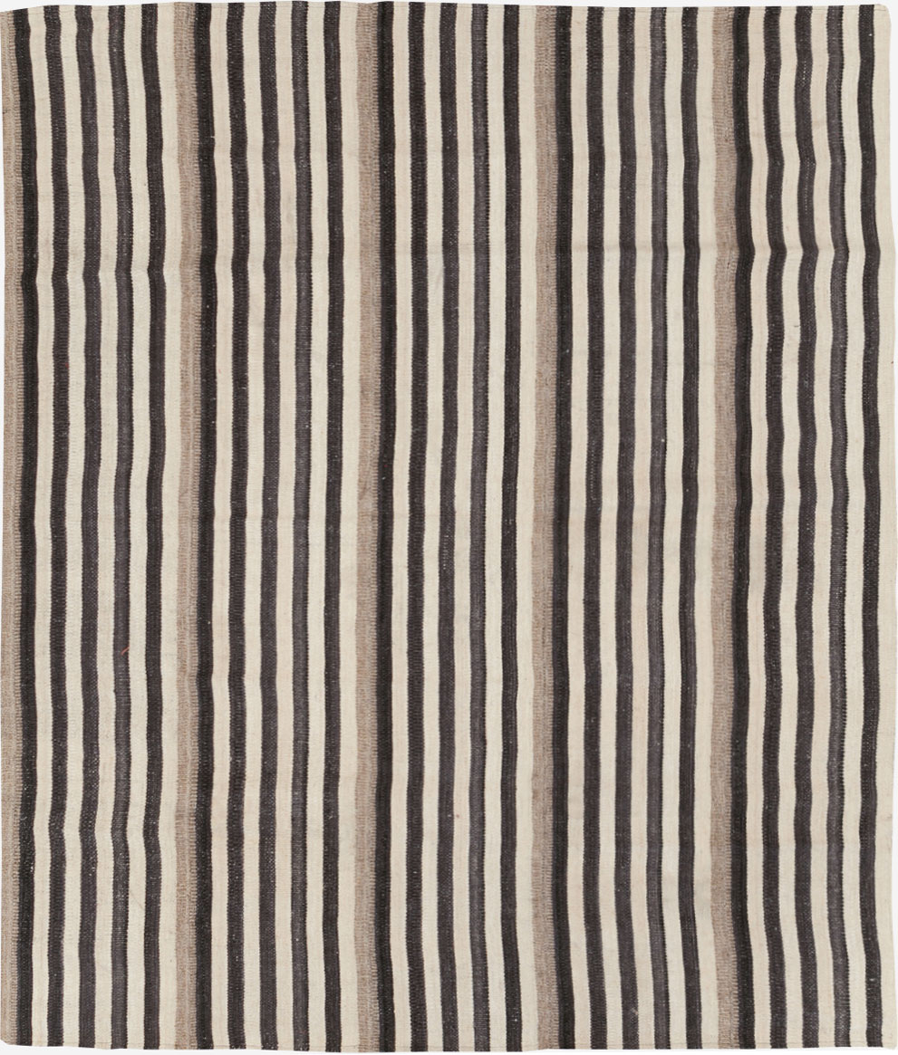 Modern Turkish Flatweave Kilim Small Room Size Carpet, No.29725 - Galerie Shabab