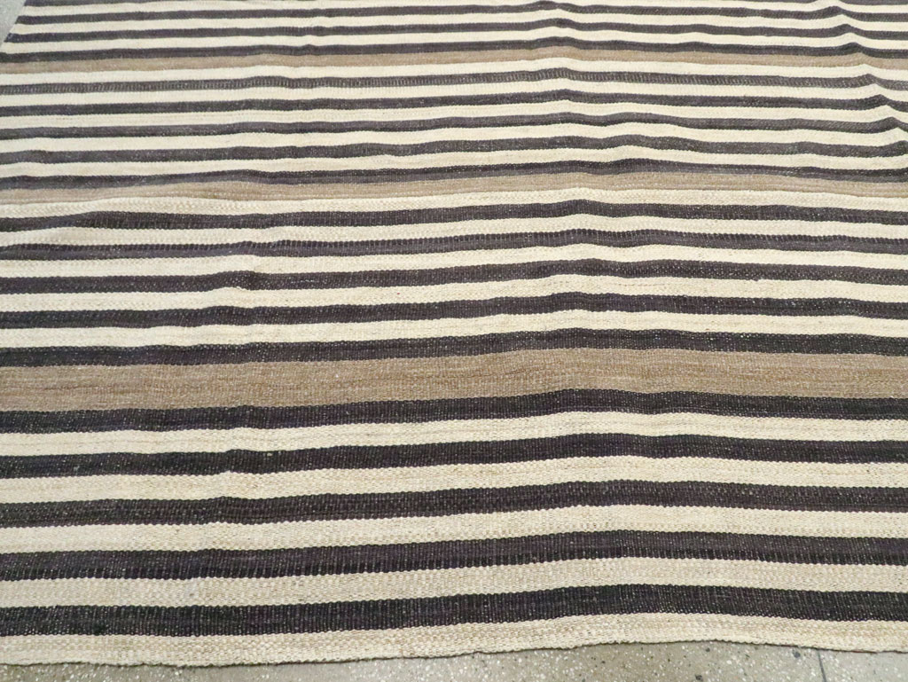 Contemporary Turkish Flatweave Kilim Oversize Carpet, No.29726 - Galerie Shabab