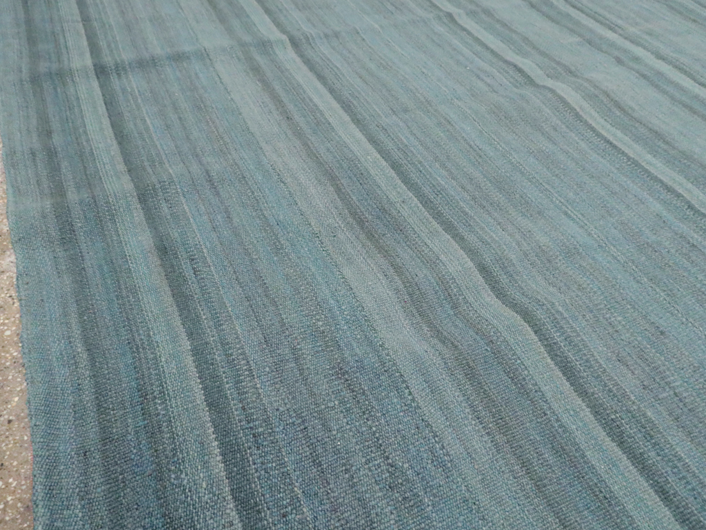 Rustic Modern Turkish Flatweave Kilim Room Size Carpet, No.29728 - Galerie Shabab