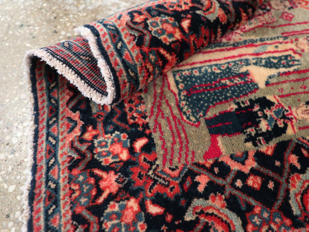 Antique Persian Sarouk Pictorial Rug, No.29734 - Galerie Shabab