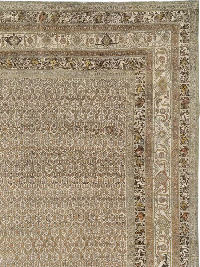 Antique Persian Bibikabad Large Room Size Carpet, No.29736 - Galerie Shabab