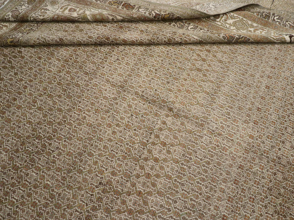 Antique Persian Bibikabad Large Room Size Carpet, No.29736 - Galerie Shabab