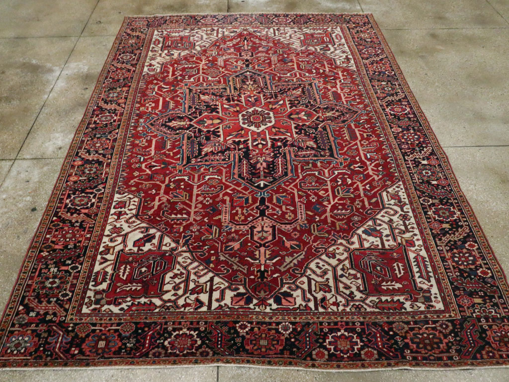 Vintage Persian Heriz Room Size Carpet, No.29742 - Galerie Shabab