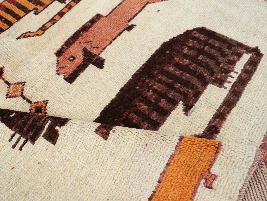 Vintage Persian Bakhtiari Pictorial Accent Rug (Pair: 1 of 2), No.29752 - Galerie Shabab