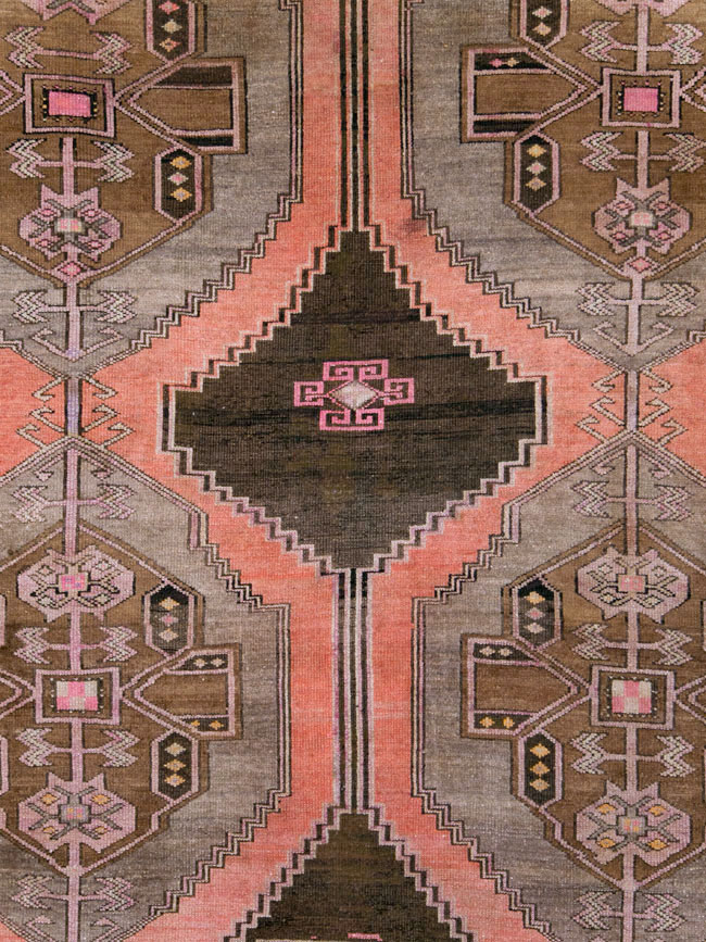 Vintage Anatolian Carpet, No.29754 - Galerie Shabab