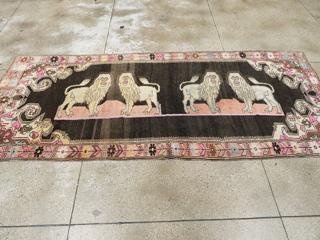 Vintage Pictorial Karabagh Rug, No.29756 - Galerie Shabab