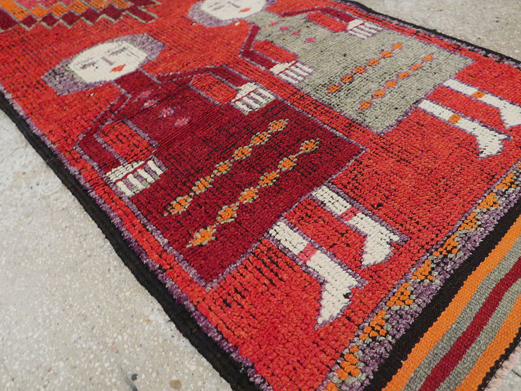 Vintage Turkish Anatolian Pictorial Runner, No.29757 - Galerie Shabab