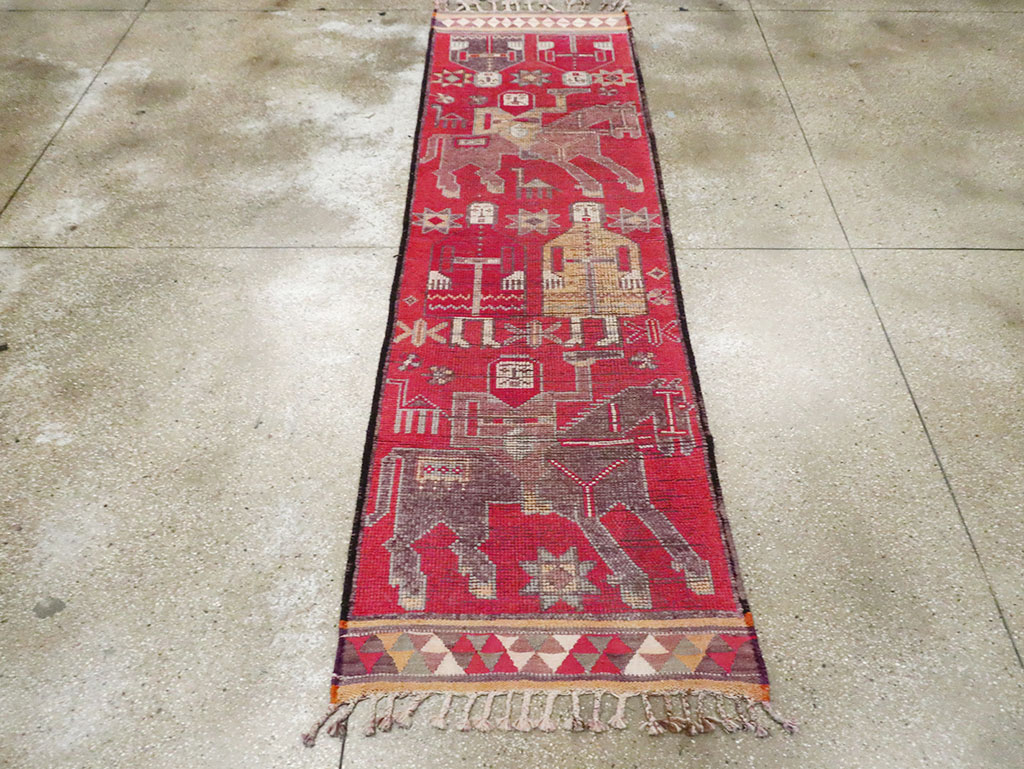 Vintage Turkish Anatolian Pictorial Runner, No.29758 - Galerie Shabab