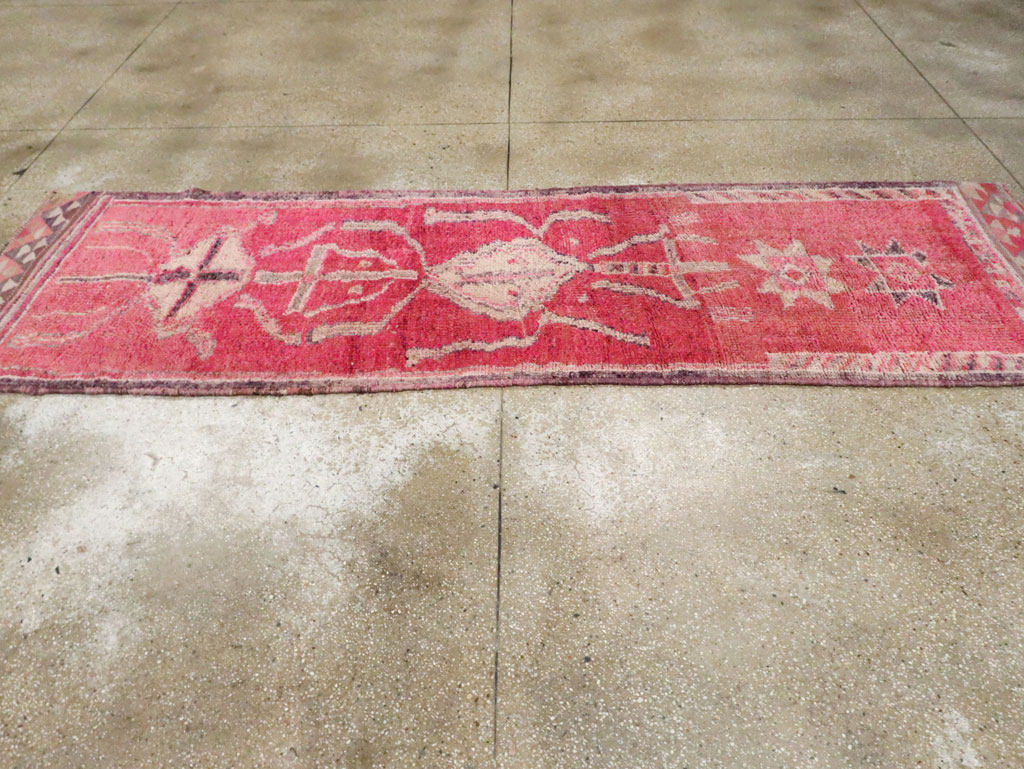 Vintage Turkish Anatolian Runner, No.29761 - Galerie Shabab