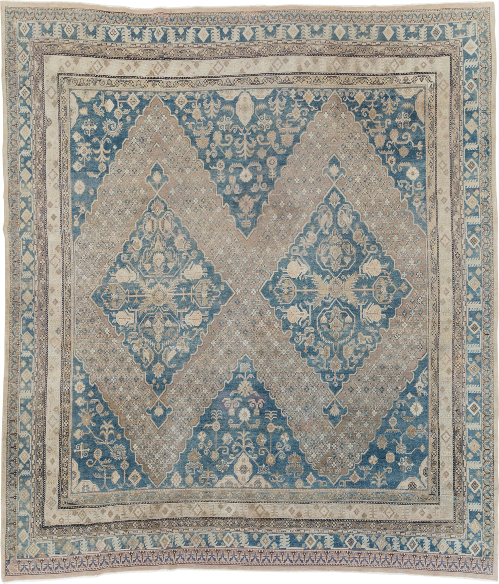 Antique East Turkestan Khotan Square Room Size Carpet, No.29762 - Galerie Shabab