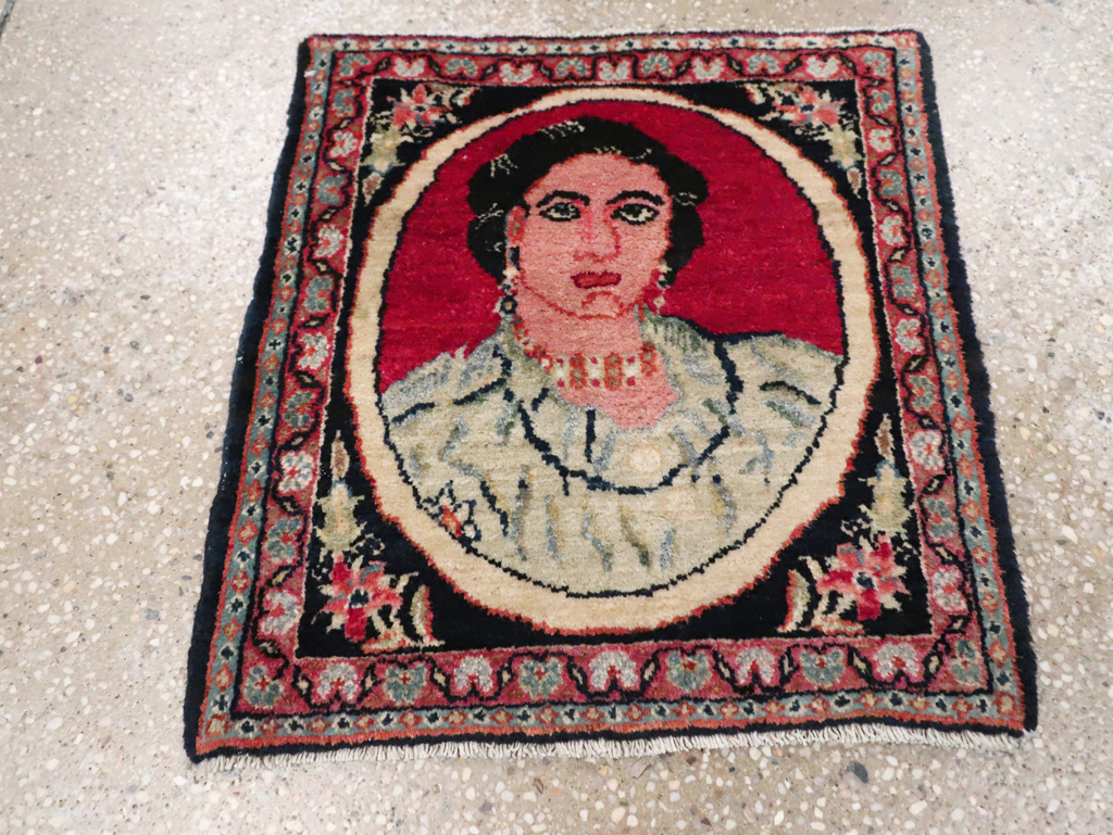 Vintage Persian Tabriz Pictorial Throw Rug, No.29766 - Galerie Shabab
