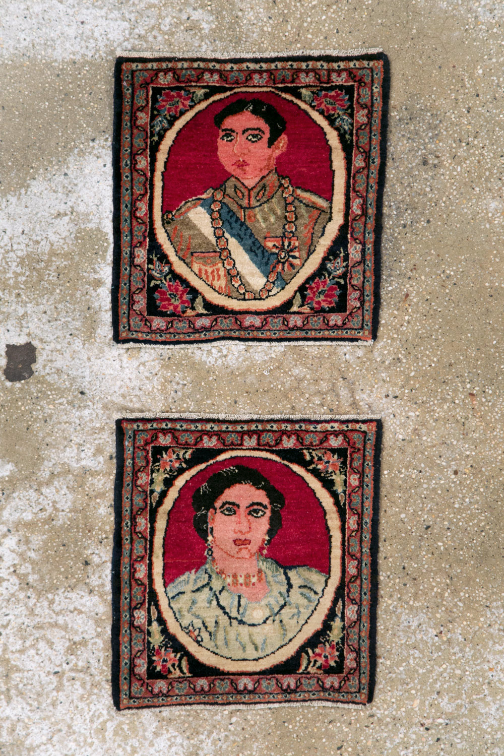 Vintage Persian Tabriz Pictorial Throw Rug, No.29766 - Galerie Shabab