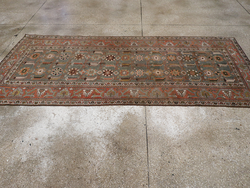 Antique Persian Kurd Rug, No.29771 - Galerie Shabab
