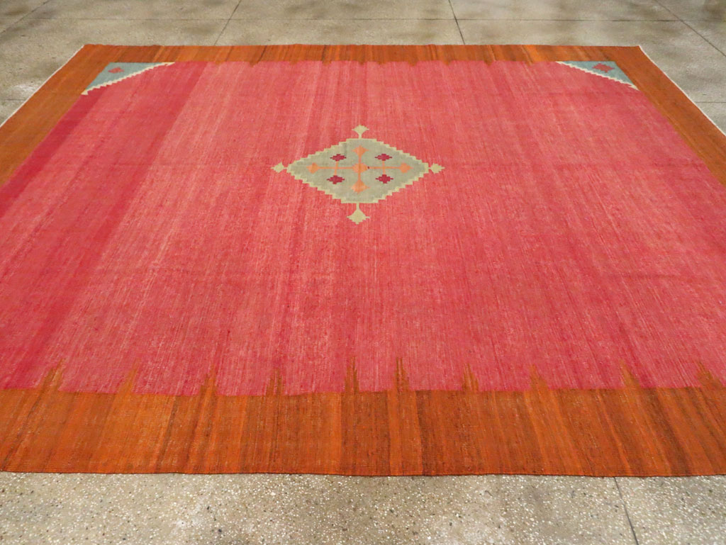 Antique Indian Flatweave Dhurrie Room Size Carpet, No.29772 - Galerie Shabab