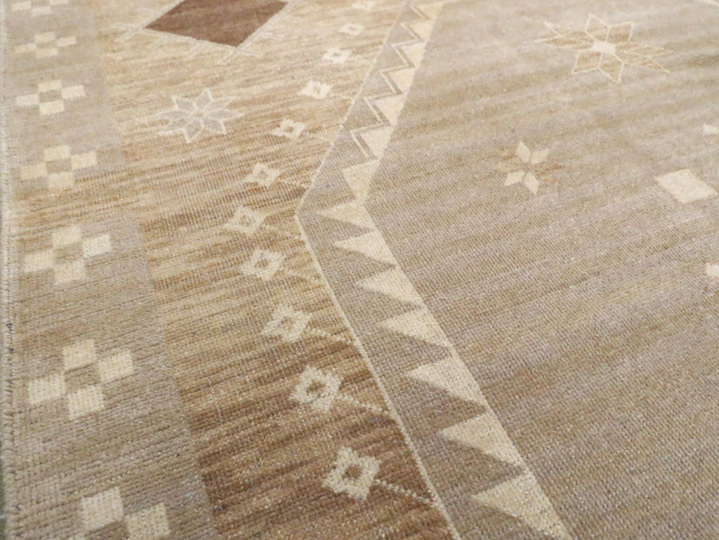 Modern Turkish Rug, No.29774 - Galerie Shabab