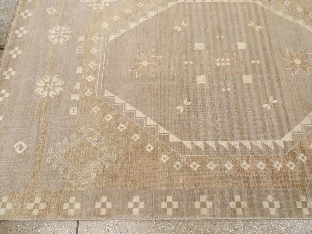 Modern Turkish Rug, No.29774 - Galerie Shabab