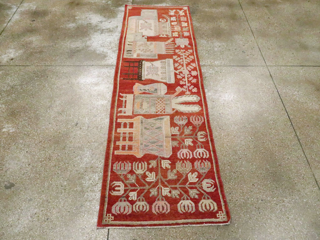 Vintage East Turkestan Pictorial Khotan Runner, No.29780 - Galerie Shabab