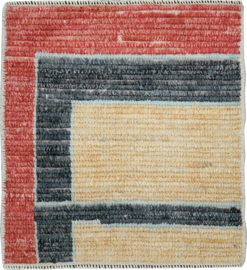 Contemporary Turkish Tulu Square Throw Rug (Pair: 1 of 2), No.29782 - Galerie Shabab