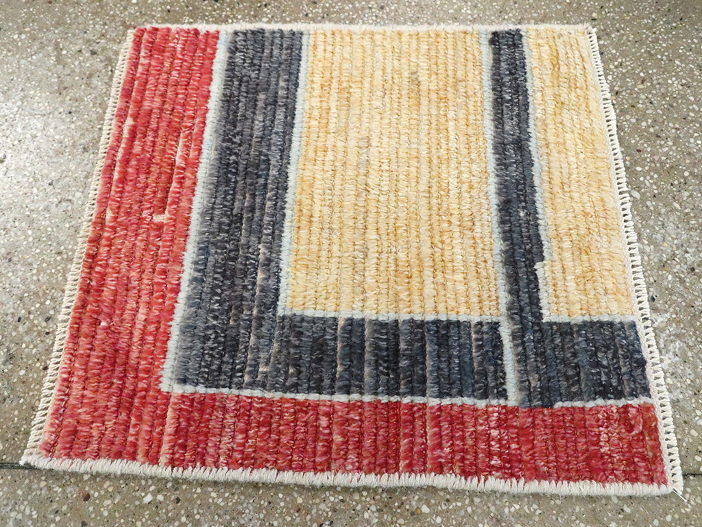 Contemporary Turkish Tulu Square Throw Rug (Pair: 1 of 2), No.29782 - Galerie Shabab