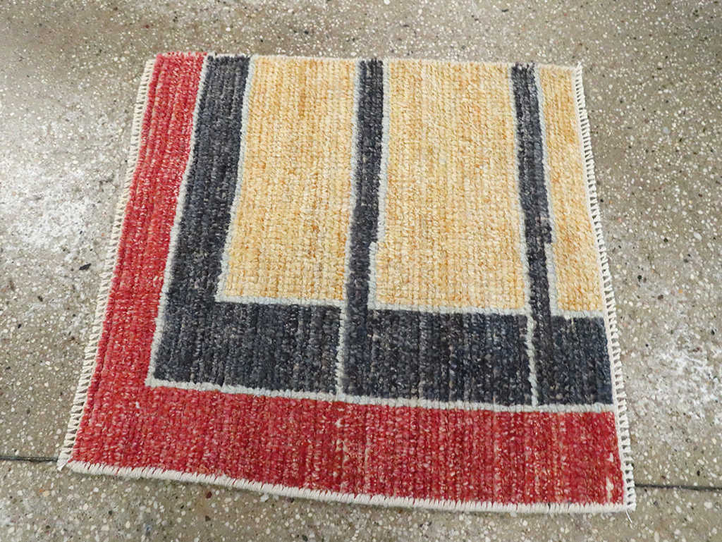 Contemporary Turkish Tulu Square Throw Rug (Pair: 2 of 2), No.29783 - Galerie Shabab