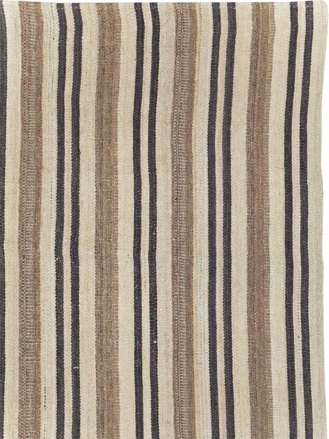 Modern Persian Flatweave Kilim Room Size Carpet, No.29790 - Galerie Shabab