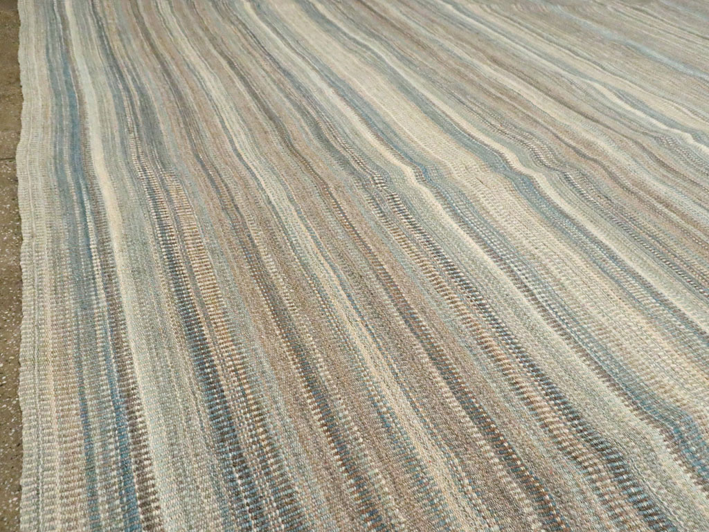 Modern Turkish Oversize Flatweave, No.29792 - Galerie Shabab