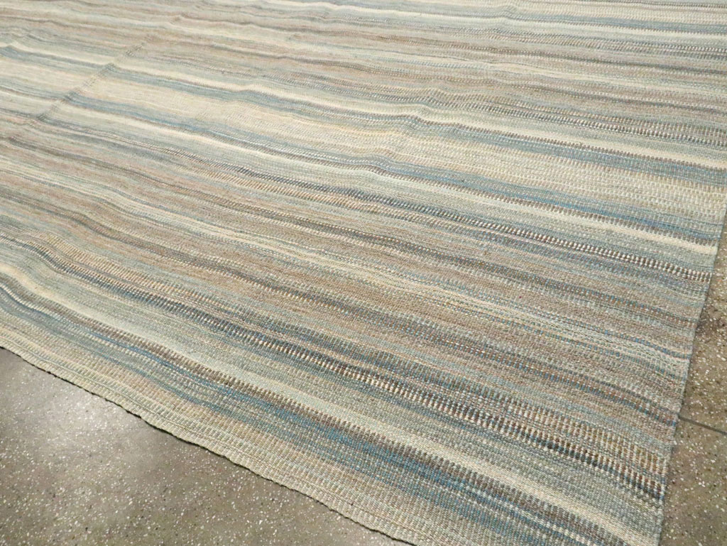 Modern Turkish Oversize Flatweave, No.29792 - Galerie Shabab