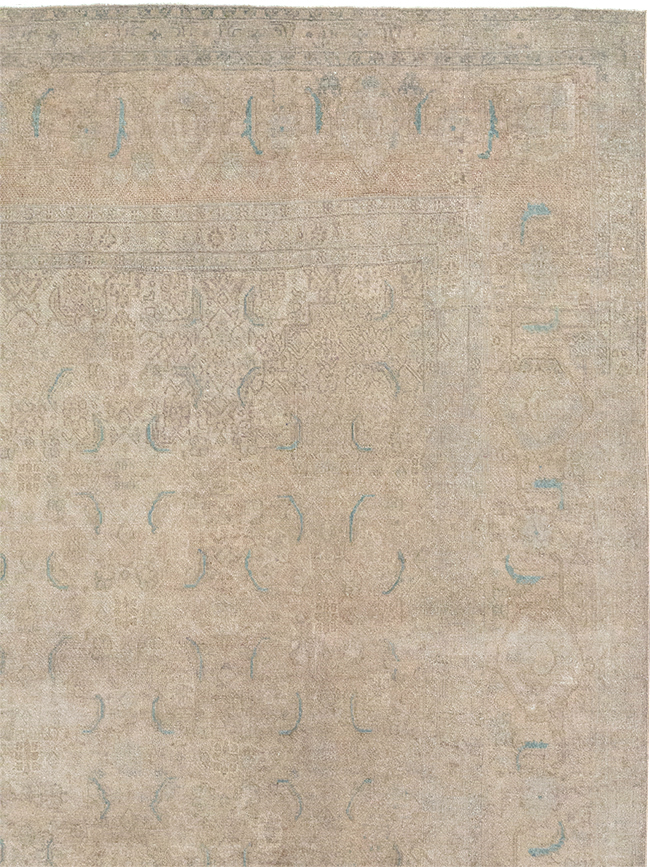 Vintage Persian Mahal Room Size Carpet, No.29794 - Galerie Shabab