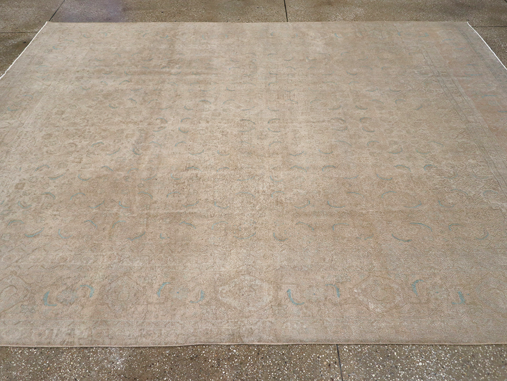 Vintage Persian Mahal Room Size Carpet, No.29794 - Galerie Shabab