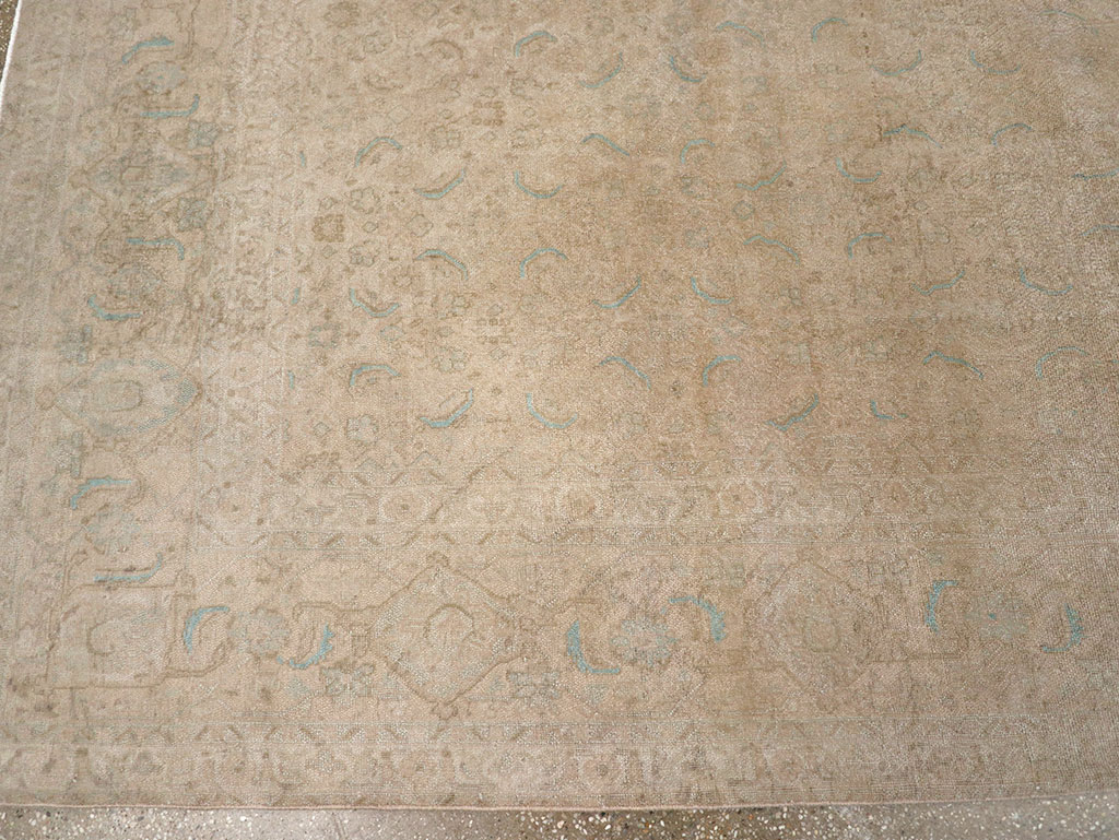 Vintage Persian Mahal Room Size Carpet, No.29794 - Galerie Shabab