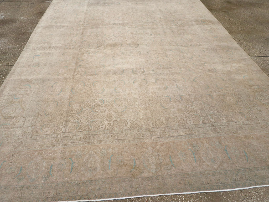 Vintage Persian Mahal Room Size Carpet, No.29794 - Galerie Shabab