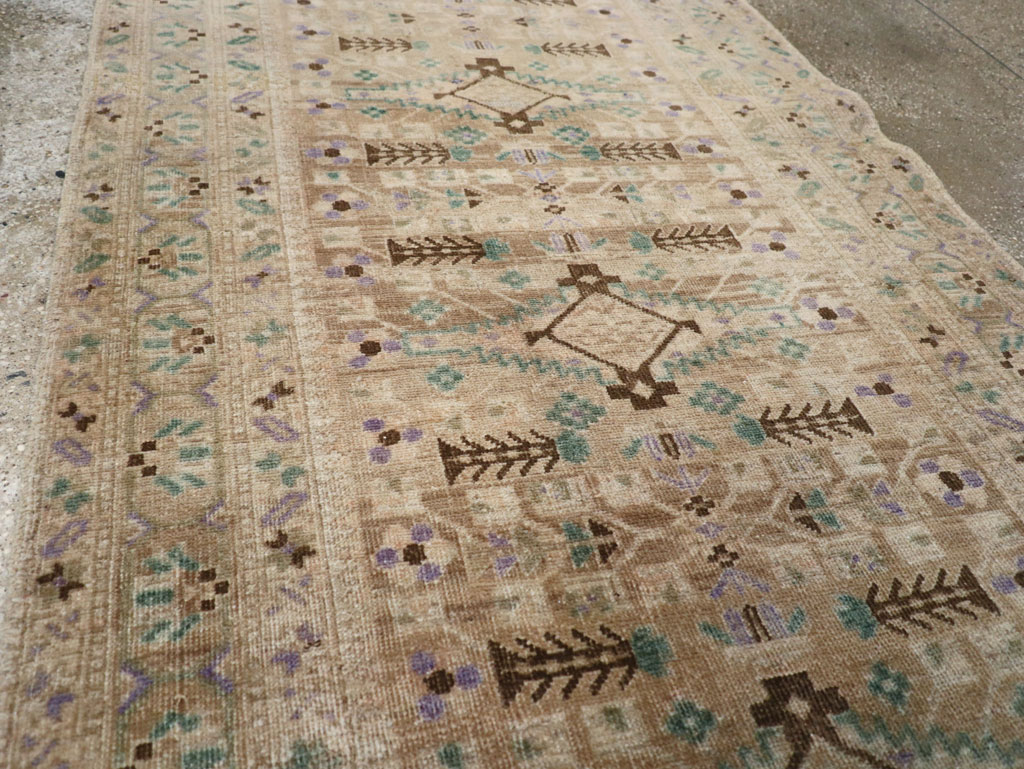 Vintage Northwest Persian Runner, No.29798 - Galerie Shabab