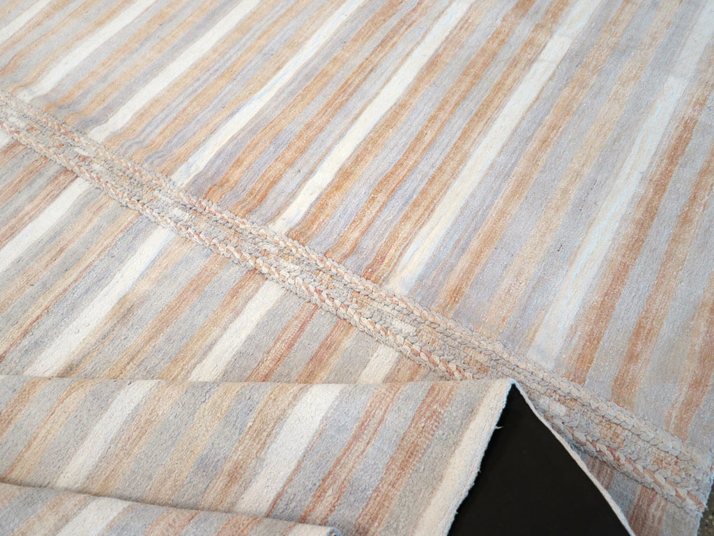 Vintage Persian Flatweave Kilim Room Size Carpet, No.29800 - Galerie Shabab