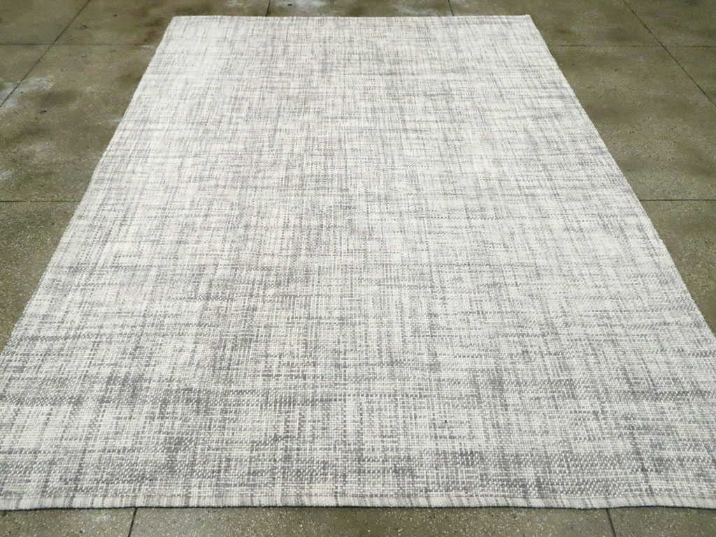 Contemporary Turkish Flatweave Kilim Room Size Carpet, No.29802 - Galerie Shabab