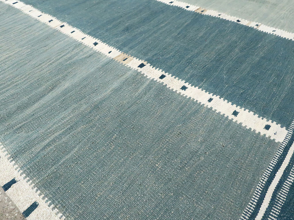 Swedish Inspired Contemporary Turkish Flat-Weave Kilim, No.29804 - Galerie Shabab