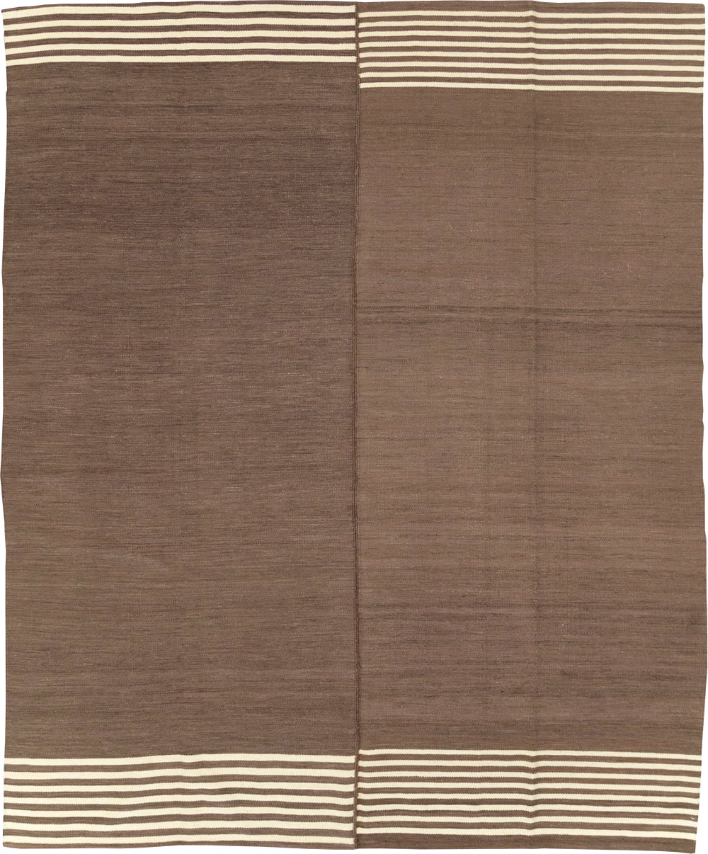Contemporary Turkish Flatweave Kilim Room Size Carpet, No.29811 - Galerie Shabab