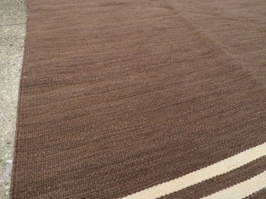 Contemporary Turkish Flatweave Kilim Room Size Carpet, No.29811 - Galerie Shabab