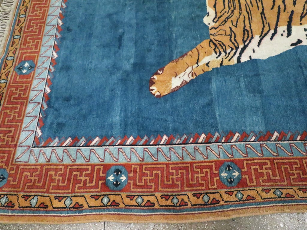 Antique Indian Pictorial Agra Carpet, No.29818 - Galerie Shabab