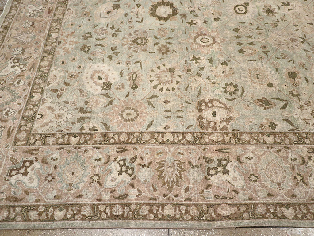 Antique Persian Tabriz Room Size Carpet, No.29819 - Galerie Shabab